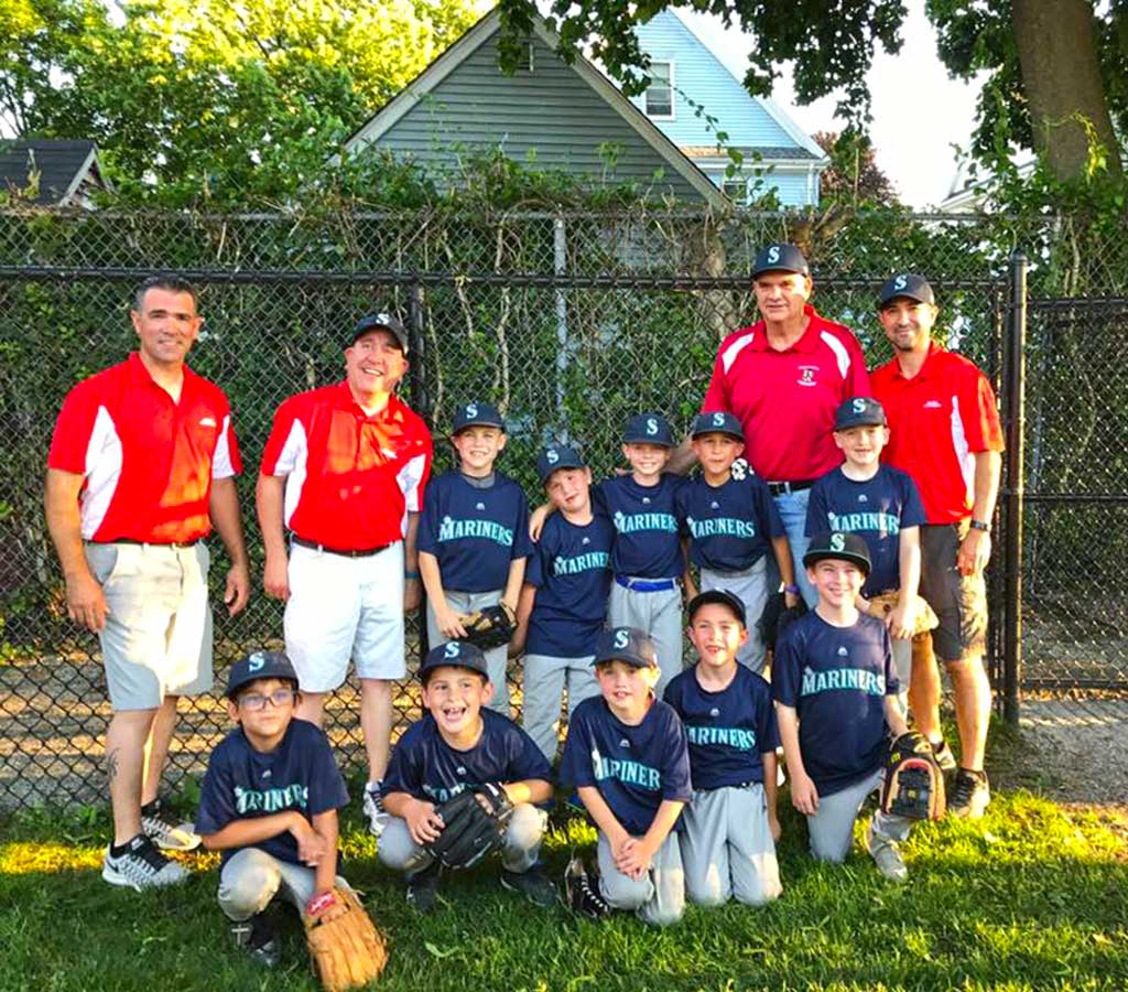 THE MARINERS won the Federal League kid pitch championship, 8-0, against the Brewers. Front row left to right: Ryder Sorice, Seth Levine, Cooper Kovacs, Tayson Cho, Colton Sullivan; back row left to right: coach, Alex Geer, manager, Chris Kiatos, Nate Geer, Simon O’Carroll, Dylan Smith, Anthony Kiatos, coach Anthony Mattola, Jayden Jangro, coach Tracey Cho