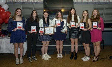 Wakefield girls’ hockey celebrates season at banquet