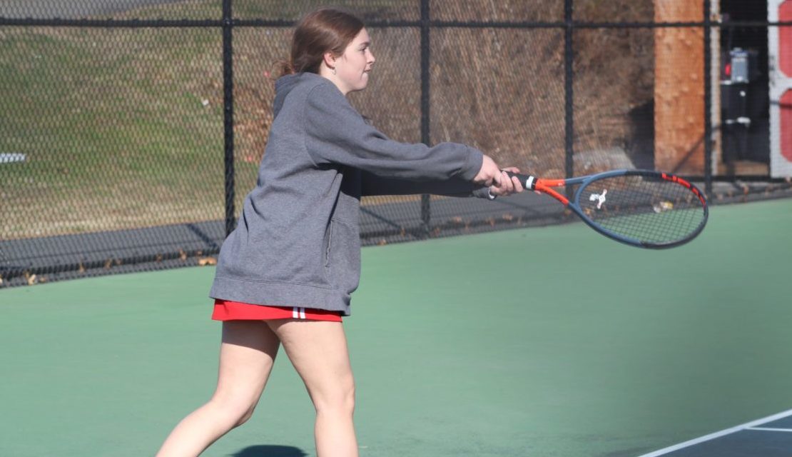 Girls’ tennis finishes regular season with two victories